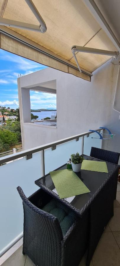 Apartments Antonia Hvar Town Luaran gambar