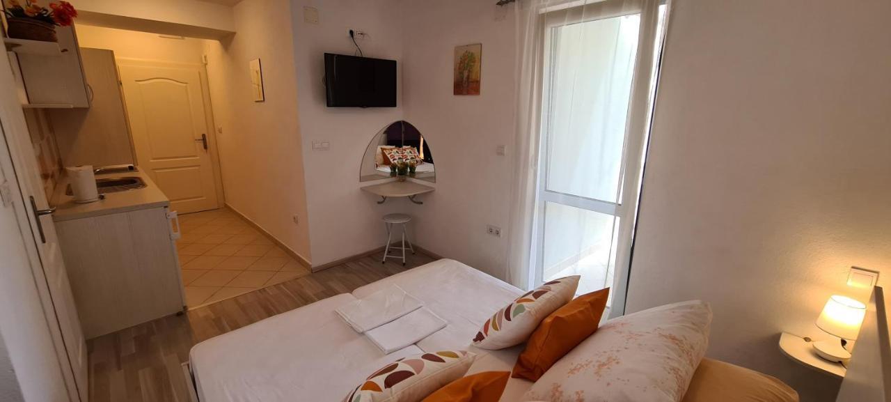 Apartments Antonia Hvar Town Luaran gambar